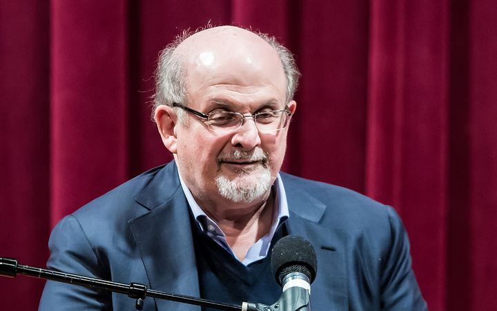 El novelista Salman Rushdie, en Philadelphia en diciembre de 2019.