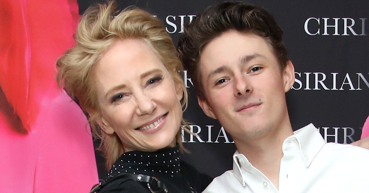 « J’espère que ma mère ne souffre plus » : le fils d’Anne Heche fait une déclaration émouvante