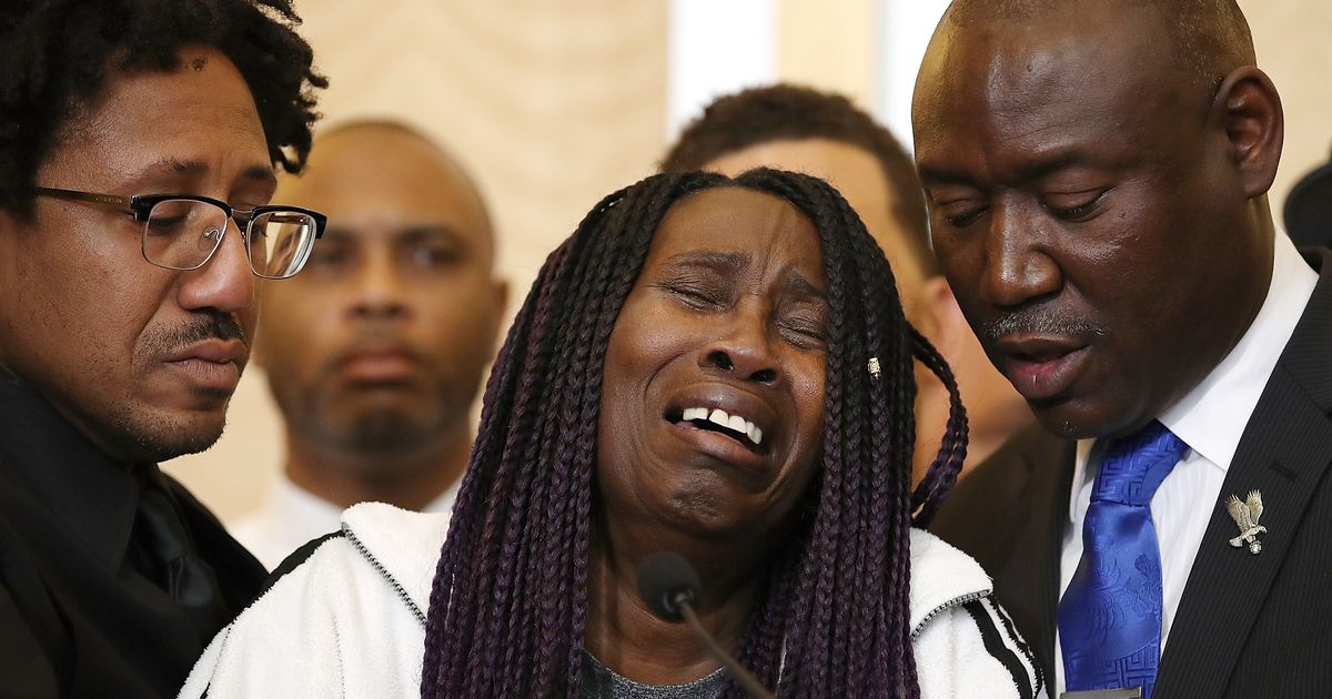 Sacramento To Pay $1.7 Million To Parents Of Stephon Clark, Unarmed Man Killed By Cops