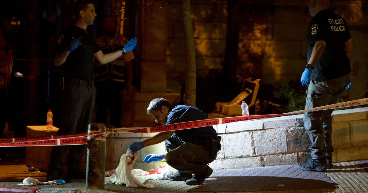 Un tireur palestinien blesse 8 personnes dans une fusillade nocturne à Jérusalem