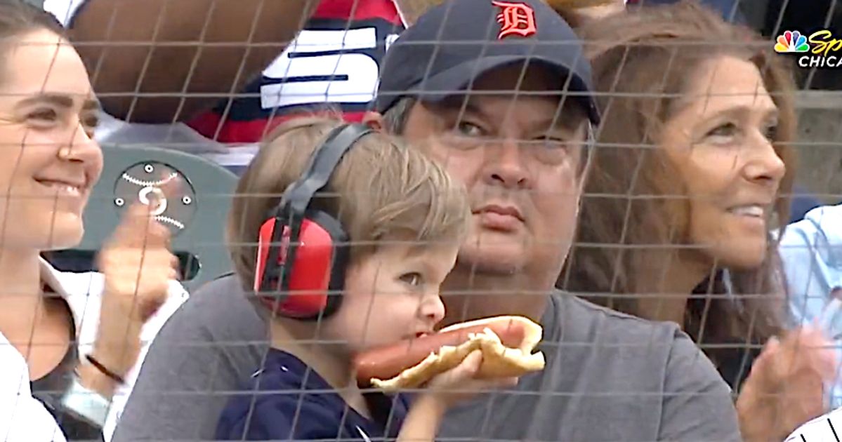 This kid’s reaction to giving up his hot dog is the game of the day