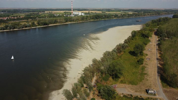 Αποκαρδιωτική εικόνα του Δούναβη.