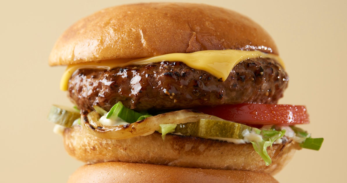 How To Cook A Perfect Burger On A Grill, According To Chefs