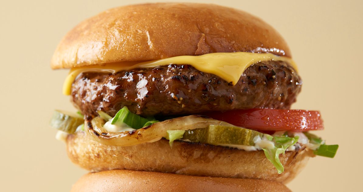 How To Cook A Perfect Burger On A Grill, According To Chefs | HuffPost Life