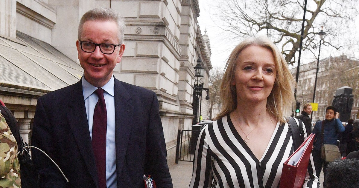 Michael Gove Blasts Liz Truss For Taking A Holiday From Reality michael-gove-blasts-liz-truss-for-taking-a-holiday-from-reality