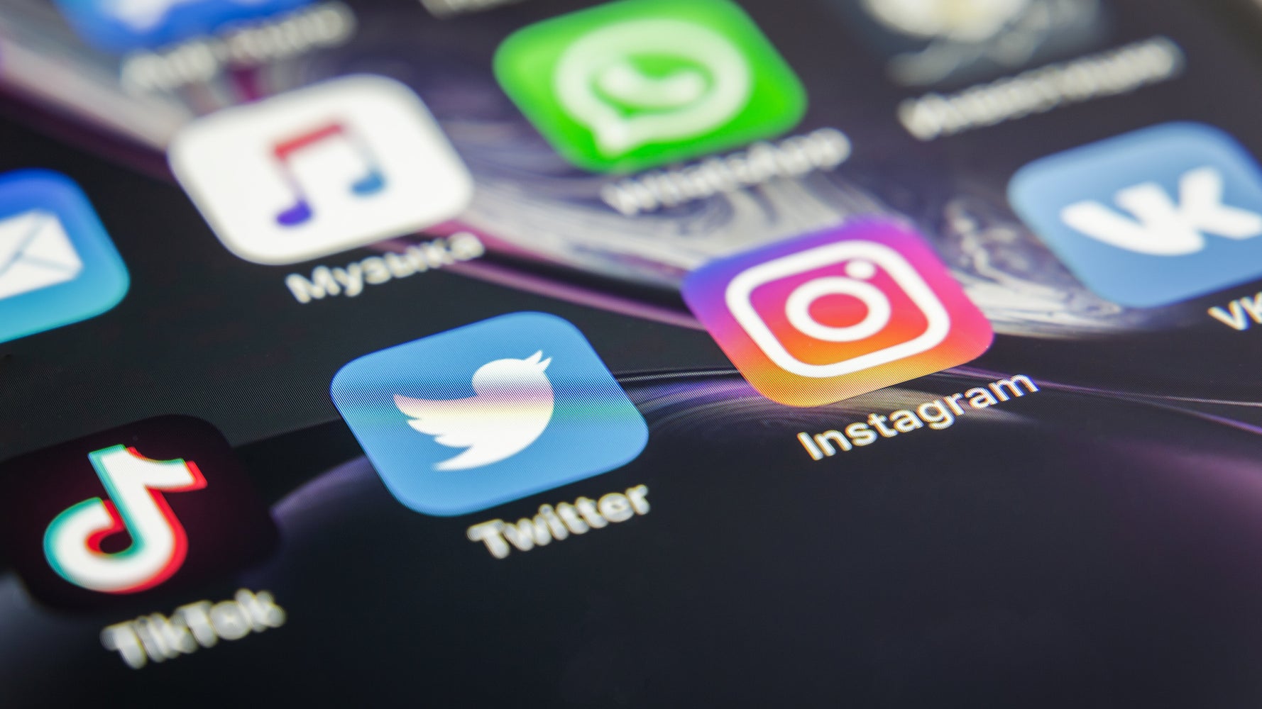 Andrew Tate: TikTok faces calls to remove 'misogynistic' videos of outspoken British influencer