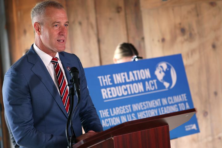 Maloney touts the environmental benefits of the Inflation Reduction Act in Cold Spring, New York, on Wednesday. The law has added to his momentum in the primary.