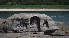  Yangtze River Drought Reveals Ancient Chinese Statues At Previously Submerged Island Reef