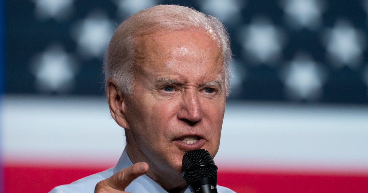 Biden Slams ‘Extreme MAGA’ Movement, Says It’s ‘Like Semi-Fascism’ Biden Slams ‘Extreme MAGA’ Movement, Says It’s ‘Like Semi-Fascism’