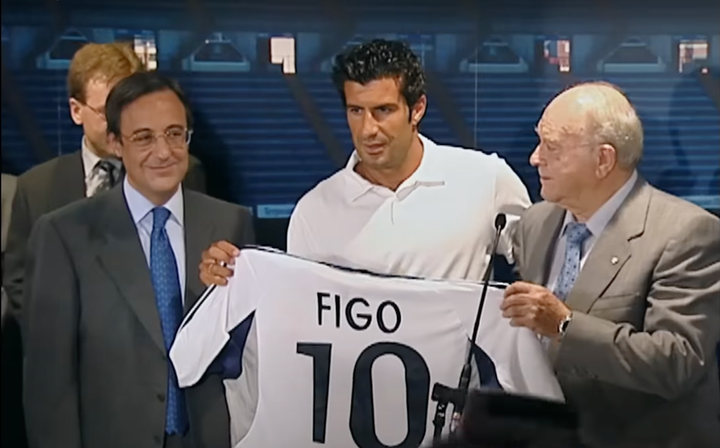 Florentino Pérez, Figo y Alfredo Di Stefano en una imagen del documental de Netflix.