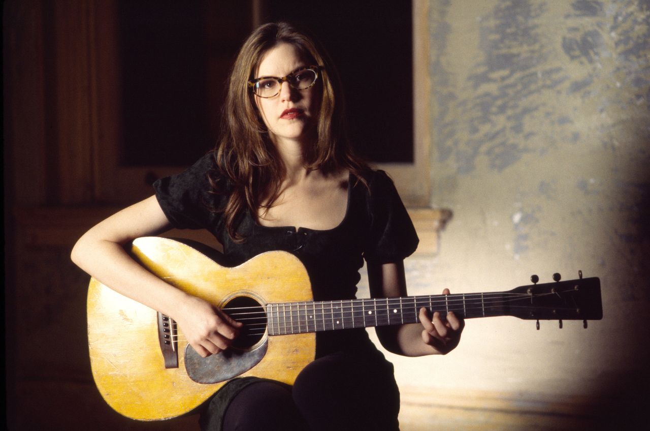 Lisa Loeb performing in the music video for her song, 'Stay,' on March 28, 1994.