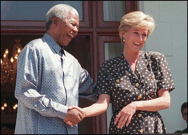 Nelson Mandela (left) and Princess Diana in 1997. 