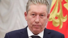  Russian Oil Executive Falls Out Of Hospital Window And Dies, Reports Say