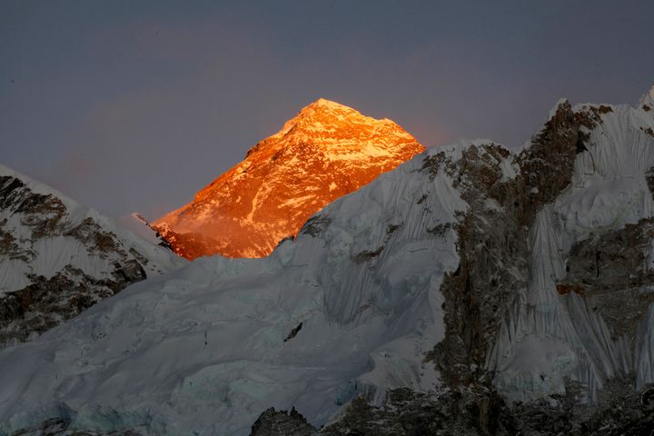 (AP Photo/Tashi Sherpa, File)