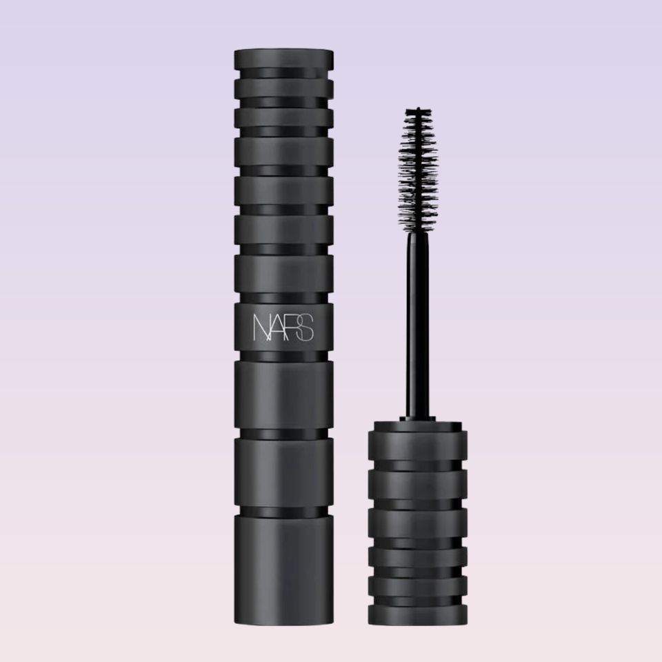 the-best-mascaras-for-nonexistent-lashes-according-to-makeup-artists