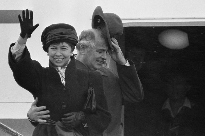 Ο Γκορμπατσόφ με τη σύζυγό του Ράισα το 1986