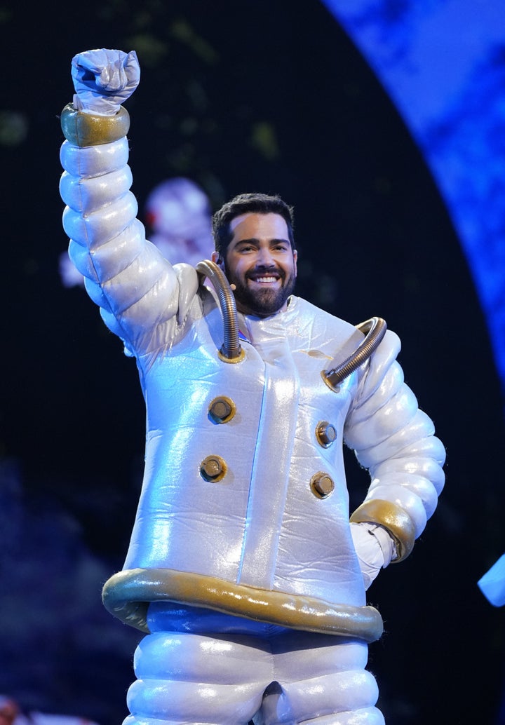 Jesse Metcalfe was unmasked as Astronaut 