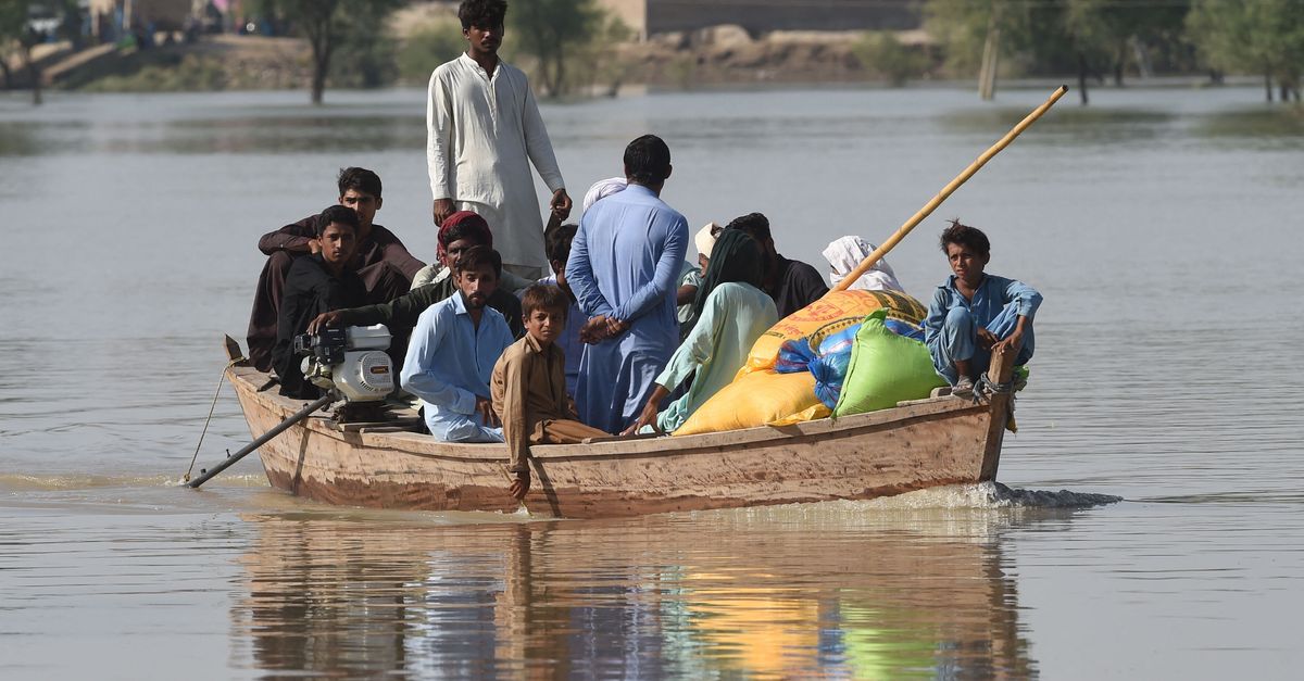 Pakistan’s Largest Natural Lake Is Rising To Dangerous Levels Due To Monsoon