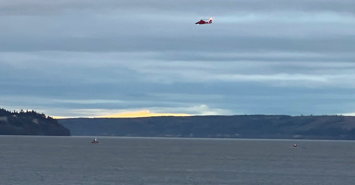 Seaplane Carrying 10 Crashes Near Seattle, At Least 1 Dead Seaplane Carrying 10 Crashes Near Seattle, At Least 1 Dead