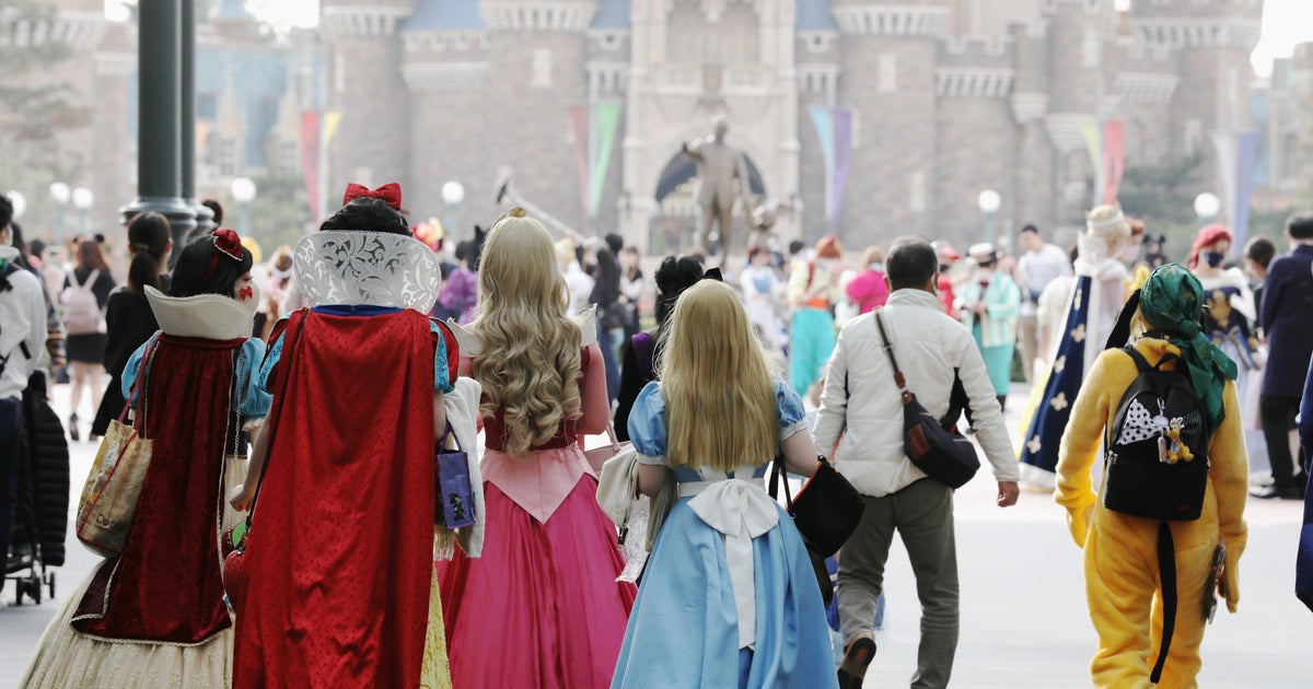 東京ディズニーランド シーでの 園内での営利活動 禁止 その他のパークでのng行為は 禁止行為一覧 ハフポスト News 東京ディズニーランド シーでの 園内での営利活動 禁止 その他のパークでのng行為は 禁止行為一覧 ハフポスト News