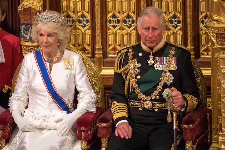 Carlos y Camilla en la apertura del Parlamento en 2016.