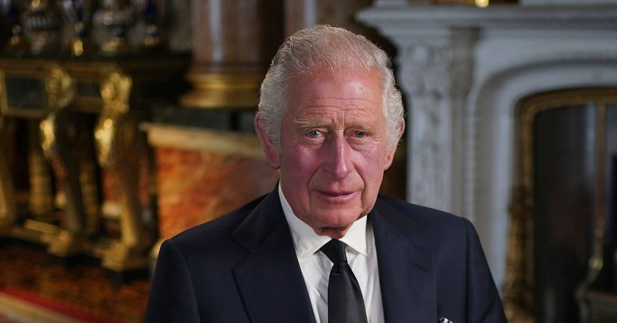 Charles prononce son premier discours en tant que roi après la mort de la reine Elizabeth “Darling Mama”