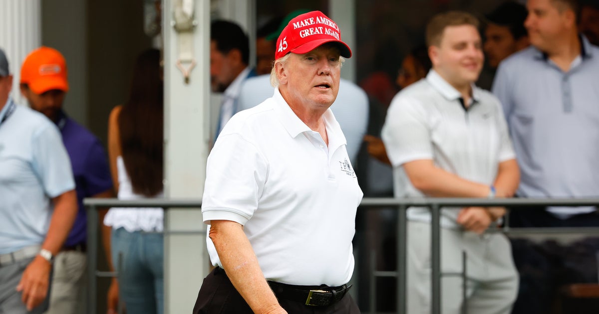 Justice Department Says It's OK With 1 Of Trump's Picks For Mar-a-Lago Arbiter - Vimarsana News