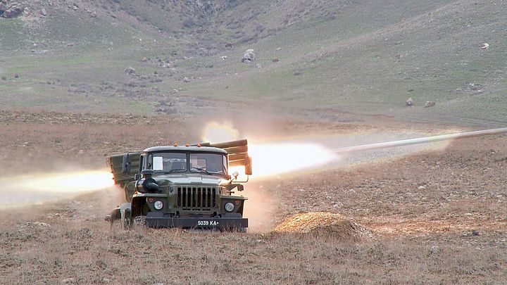 Στρατιωτικά οχήματα του Κιργιστάν (φωτογραφία αρχείου) 