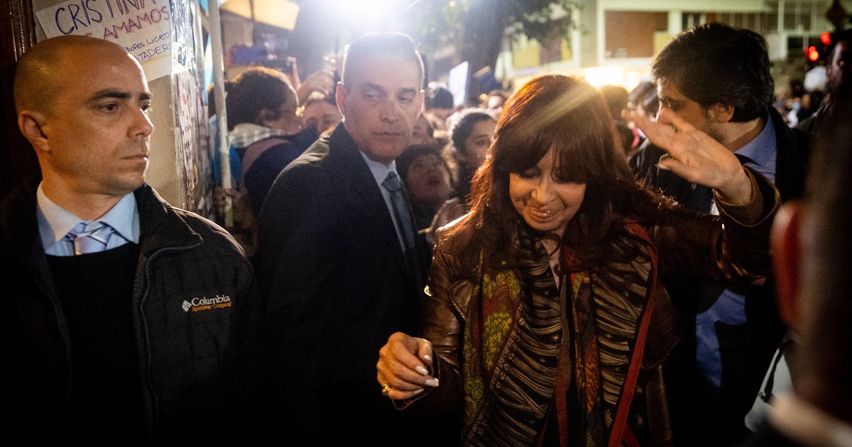 Detenida una cuarta persona por el intento de asesinato de Cristina Fernández - Vimarsana News