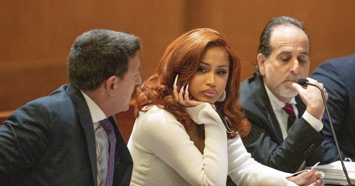 Cardi B Pleads Guilty To Strip Club Fights And Gets Light Sentence Cardi B Pleads Guilty To Strip Club Fights And Gets Light Sentence