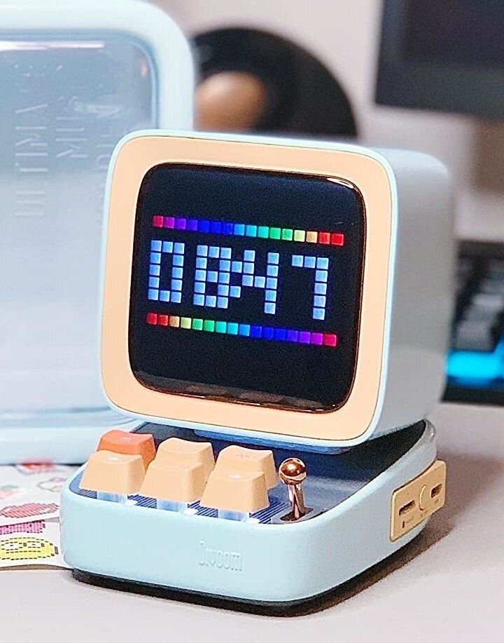 TikTok-Famous Office Gadgets You Didn't Know Your Desk Needed