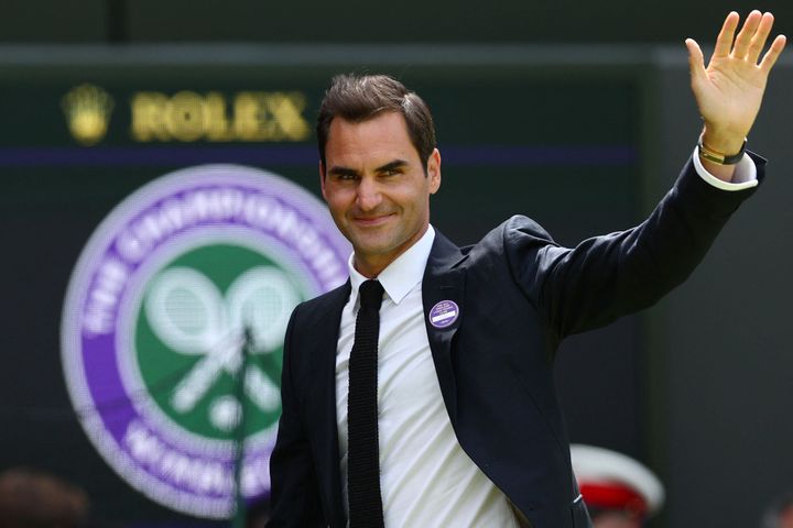 El tenista Roger Federer en la fiesta del centerario de la pista central de Wimbledon en 2022. ADRIAN DENNIS via Getty Images.