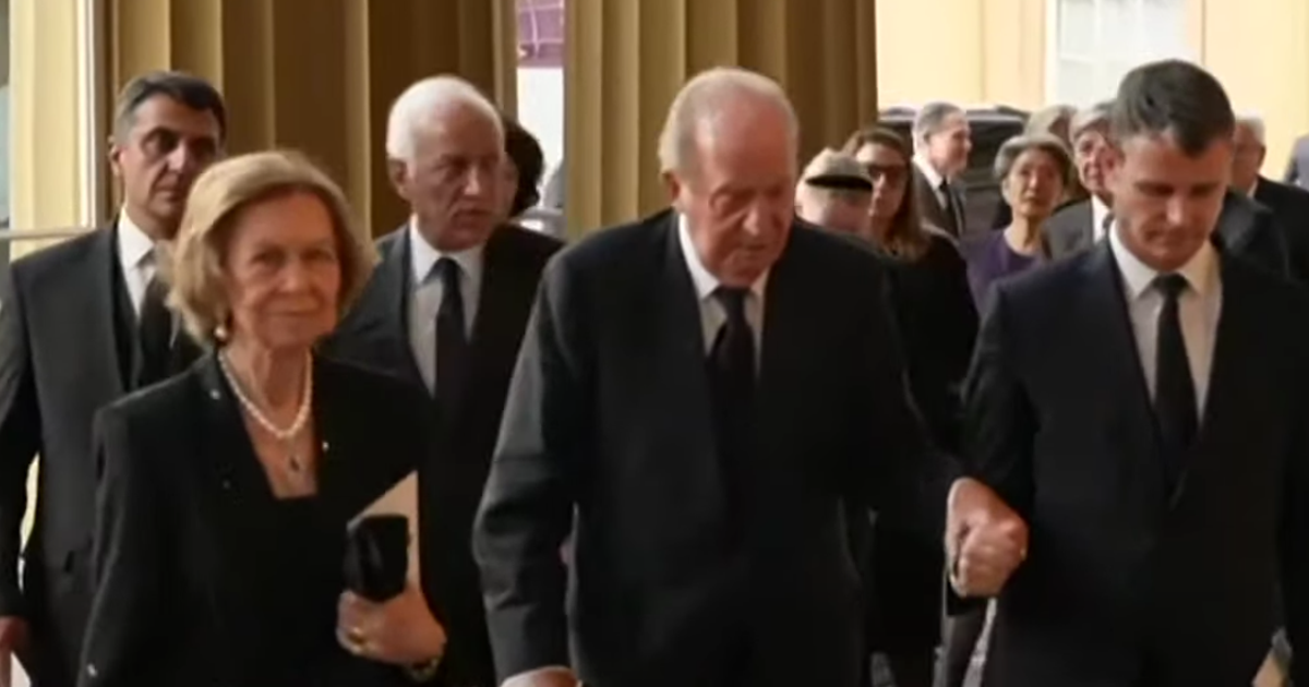 Los Reyes Eméritos Juan Carlos I Y Sofía Acuden Juntos A La Recepción De Carlos Iii En 5630