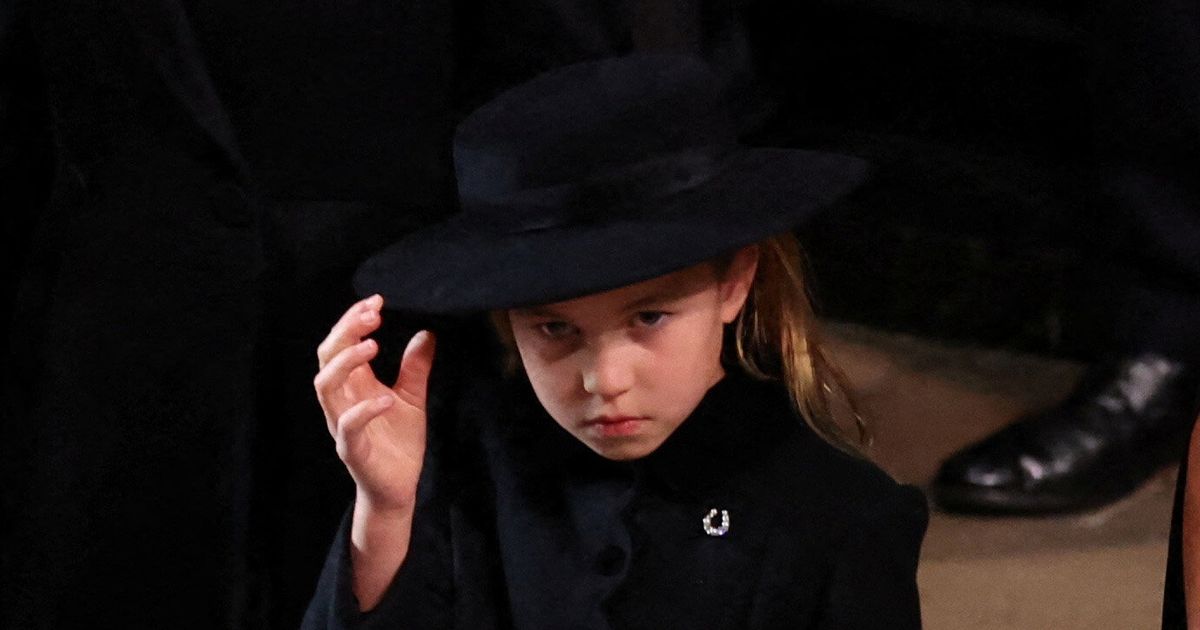 Princess Charlotte Pays Special Tribute To Queen Elizabeth At Funeral.jpg