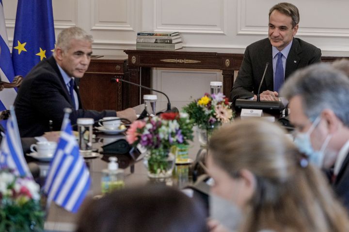 Η επόμενη συνάντηση Μητσοτάκη με τον πρωθυπουργό του Ισραήλ Γιαϊρ Λαπίντ θα γίνει στη Νέα Υόρκη, στο περιθώριο της γενικής συνέλευσης του ΟΗΕ. Φωτογραφία αρχείου: Αθήνα, Τρίτη 5 Απριλίου 2022 (ΓΙΩΡΓΟΣ ΚΟΝΤΑΡΙΝΗΣ / EUROKINISSI)