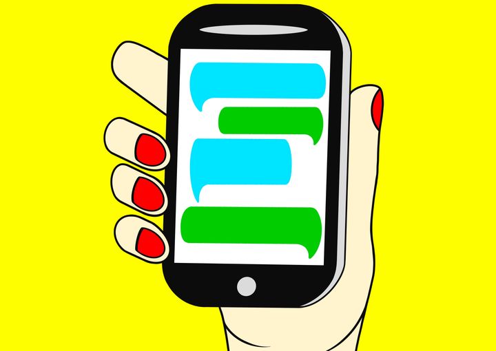 Therapists say there are pros and cons to arguing via text message.