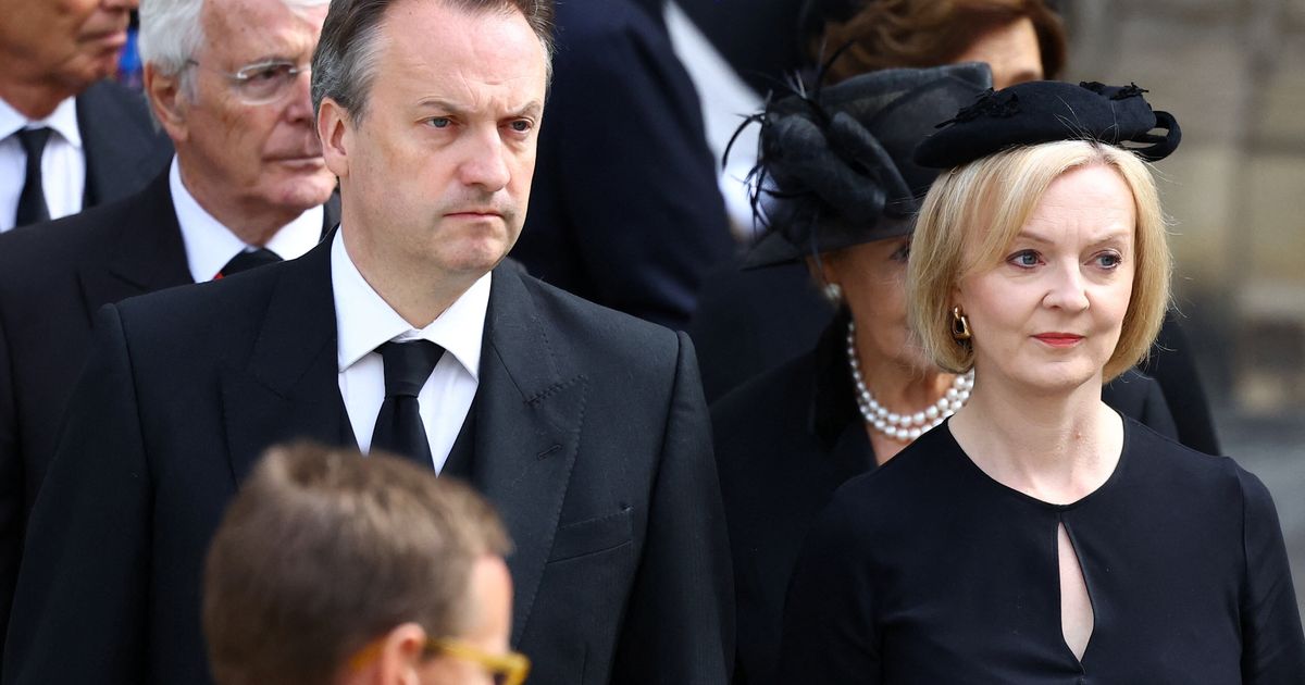 ‘Who’s This?’ Broadcasters Struggle To Identify New British Leader At Queen’s Funeral #news