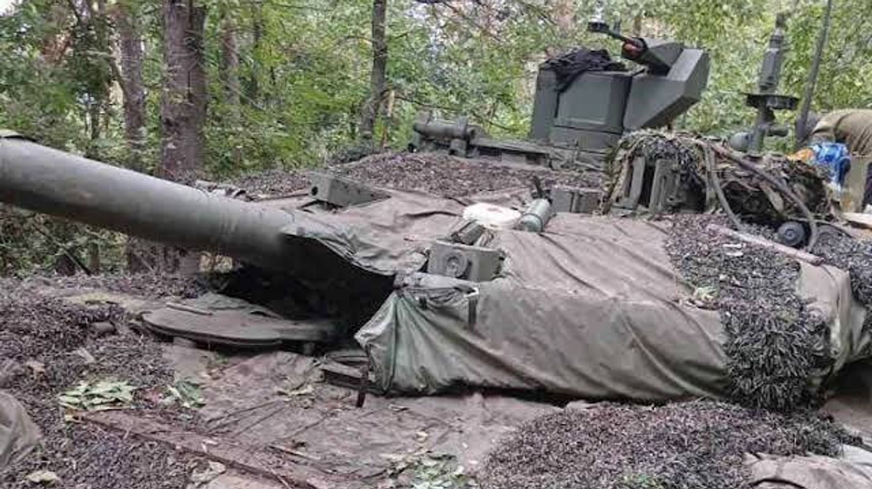 今季人気の商品 T-90A主力戦車 1/72 ロシア軍 ウクライナ戦争 塗装済完成品 ミニカー