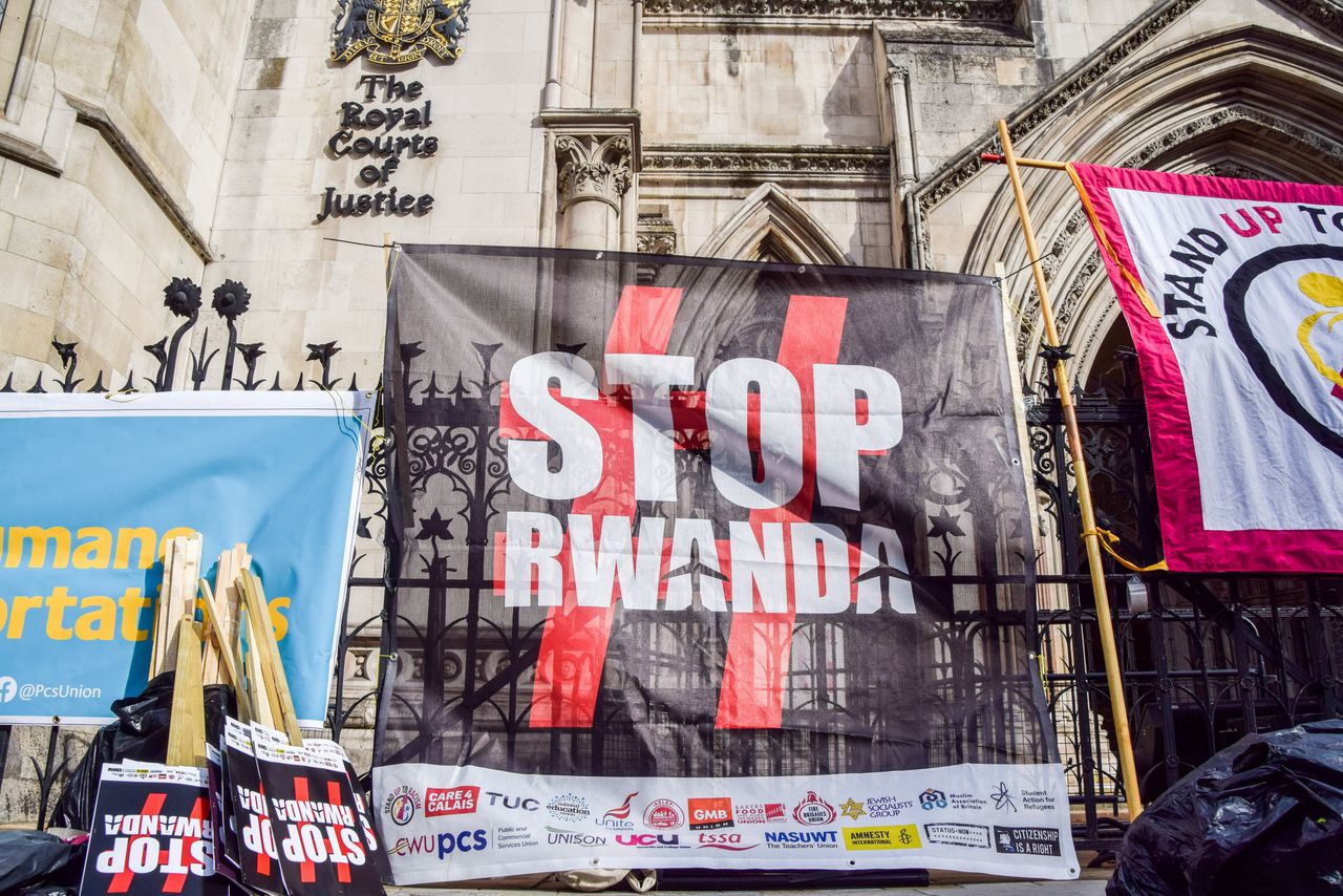 "Stop Rwanda" banner outside the Royal Courts Of Justice.