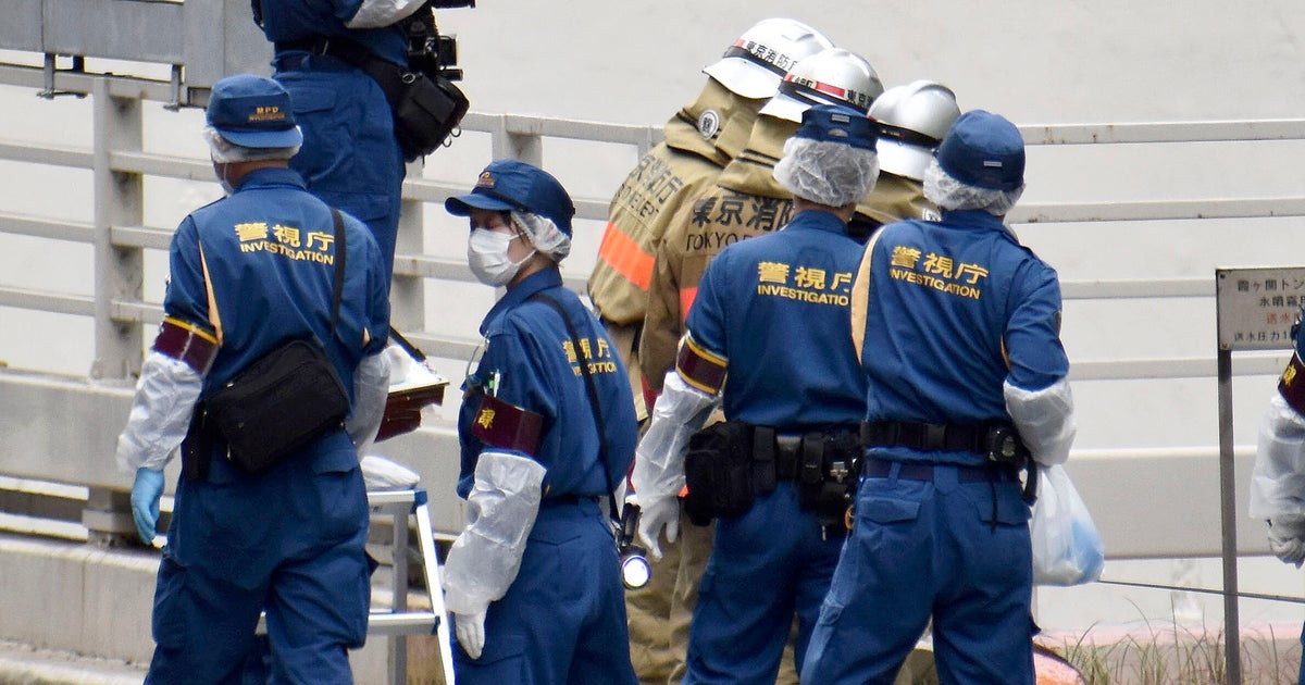 Man Sets Himself On Fire In Apparent Protest Of Funeral For Japan’s Abe Man Sets Himself On Fire In Apparent Protest Of Funeral For Japan’s Abe