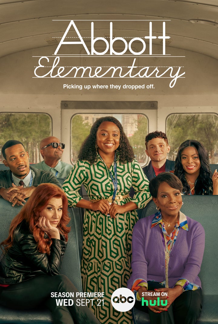 Chris Perfetti, star d'Abbott Elementary, espère que vous riez avec et à Jacob Hill 2 Saison 2 de la sitcom à succès d'ABC "Abbott Elementary," créé par Quinta Brunson, premières mercredi à 21 h HE / 20 h CT sur ABC.