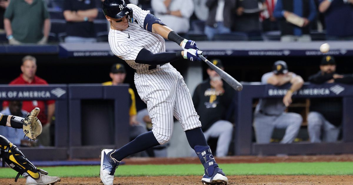 Aaron Judge Ties Babe Ruth's Home Run Mark. Announcers Act Accordingly.