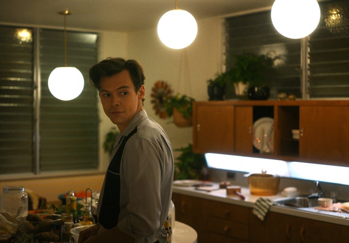 Jack (Styles) settles into a very structured life in 1950s California in "Don't Worry Darling."