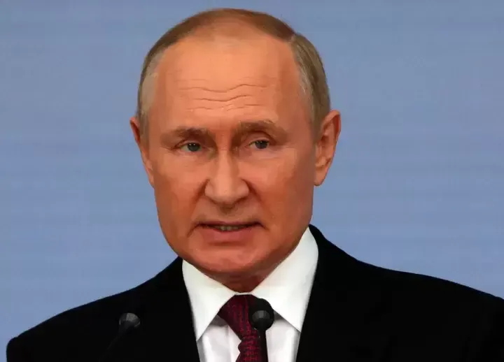 En su última comparecencia pública, Putin dejó la puerta abierta a usar armas nucleares.