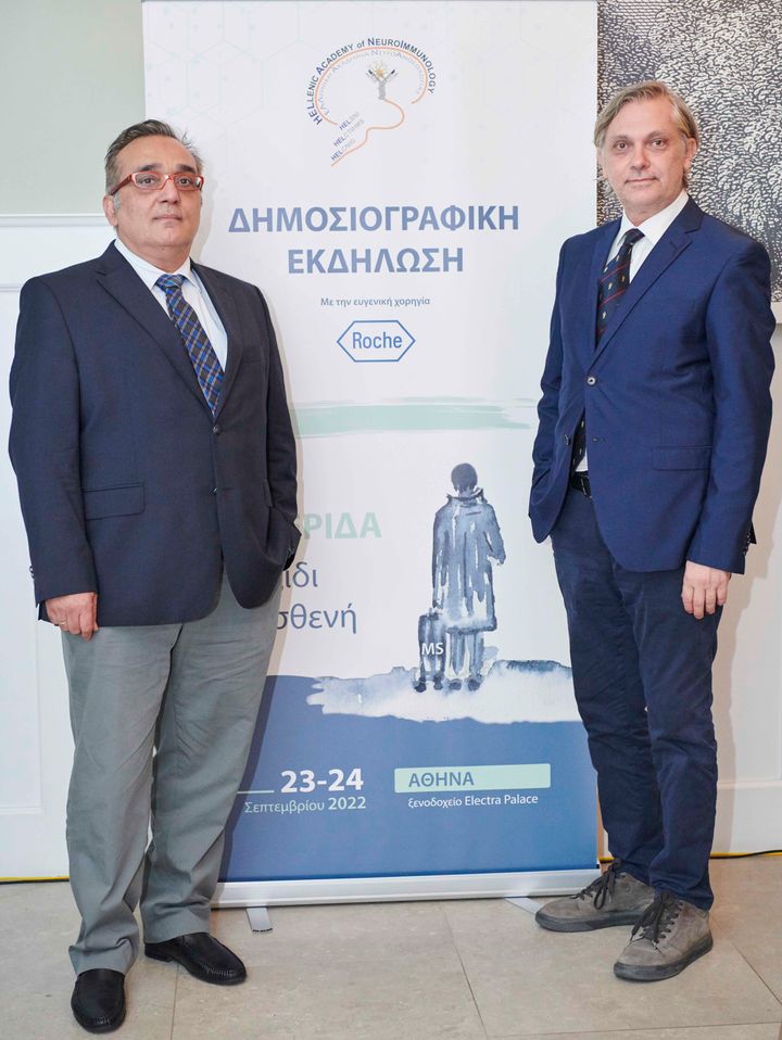 Οι κ.κ. Γρηγοριάδης (αριστερά) και Ηλιόπουλος (δεξιά). 
