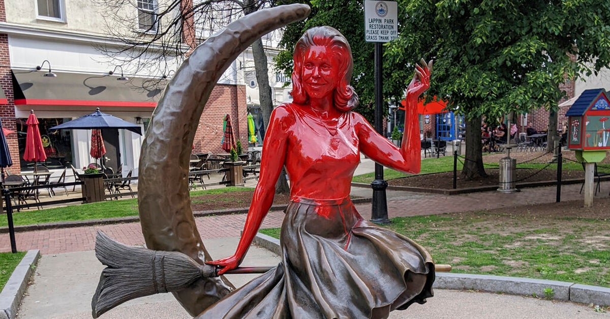 Massachusetts Man Pleads Guilty To Dousing 'Bewitched' Statue In Red Paint - Vimarsana News