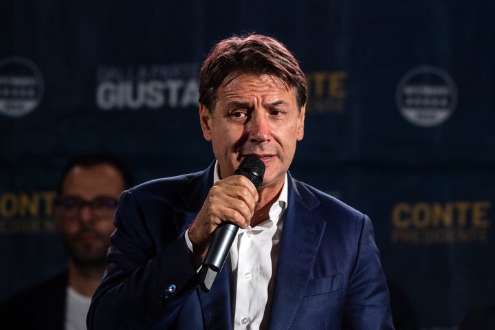 Imagen de Giuseppe Conte durante la campaña.