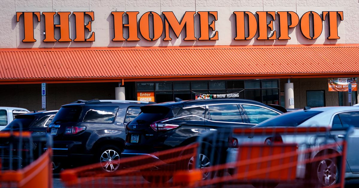 Home Depot Workers Want To Form The Chain’s First Store Union