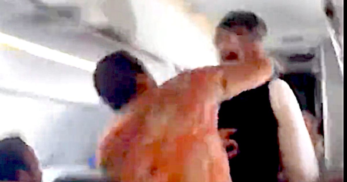 American Airlines flyer charged, life banned for punching flight attendants over video