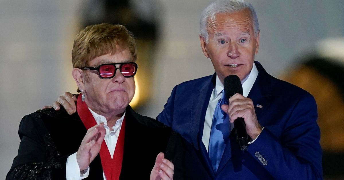 Elton John Tears Up As Biden Surprises Him With National Humanities Medal.jpg